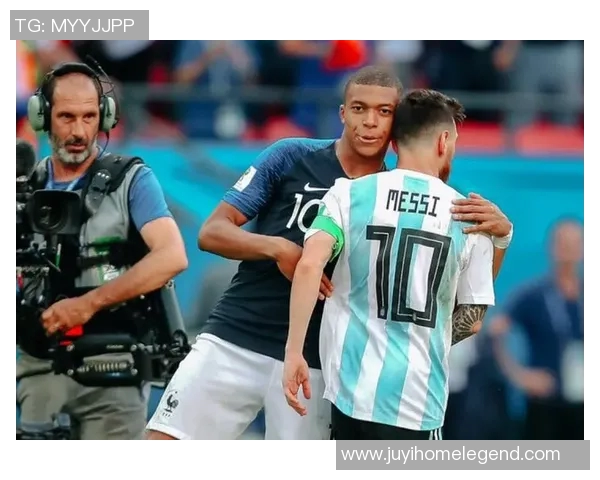 世界杯精彩赛事实时直播，带你感受最震撼的足球盛宴和全球焦点比赛直播！