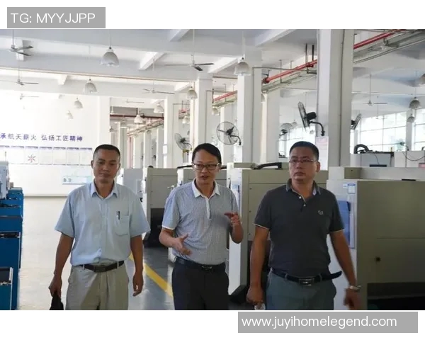 精雕机技术创新与应用发展现状分析及未来趋势展望 精雕机技术创新与应用发展现状分析及未来趋势展望