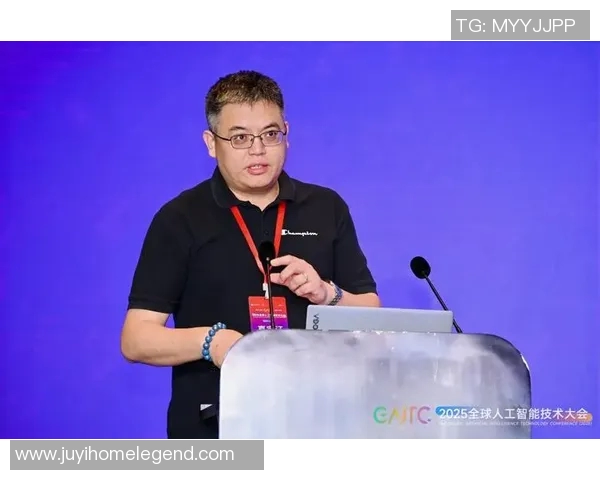 访谈专家分享科技创新如何推动社会发展与未来趋势的深度分析